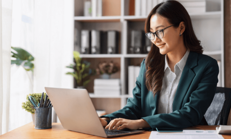 AI Resume Tools Every Mid-Career Pro Should Use