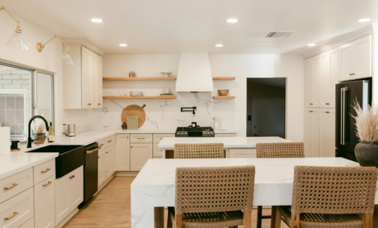 8 Common Problems in Cheap Cabinet Painting and Refinishing