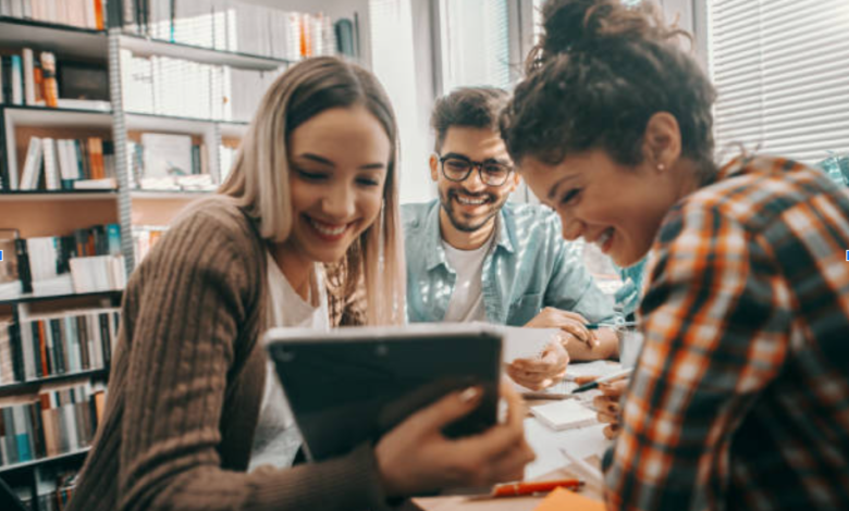 How Are Homeowners Associations Modernizing Payment Processes?