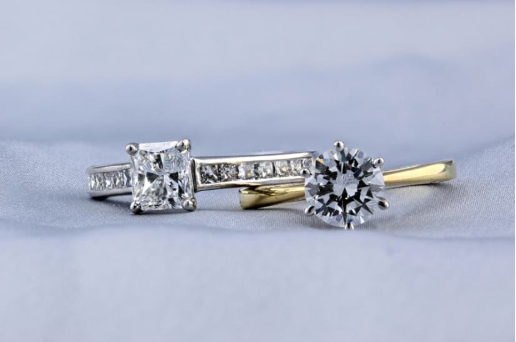 How Do Designers Create One-of-a-Kind Engagement Pieces?