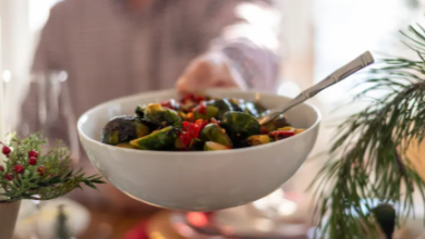 How to Balance Festive Eating with Healthy Living