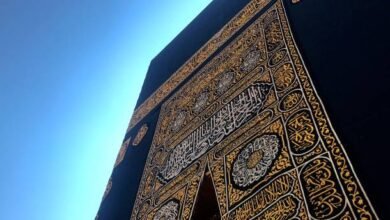 The Role of Guided Tours in Umrah Packages