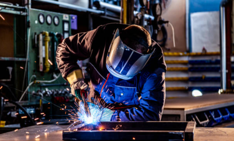 The Versatile World of Argon Gas: From Lighting to Lab Use