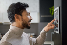 How Smart Technology is Changing Property Investment Decisions in Singapore