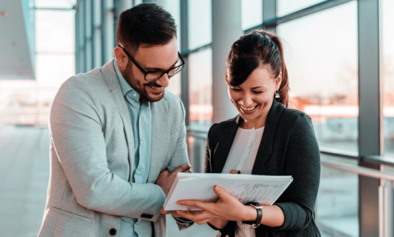 Elevating Employee Morale: Effective Strategies for Leaders