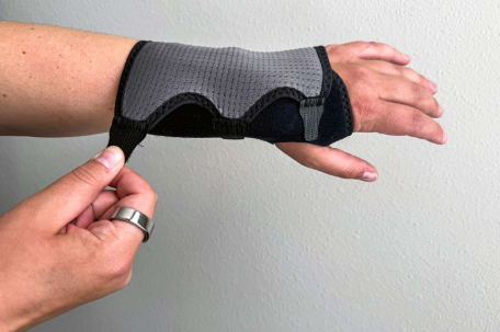 How a Wrist Splint Supports Recovery After Fractures and Sprains