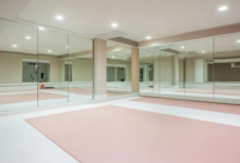 Transform Creative Spaces With Modern Mirror Design Inspirations