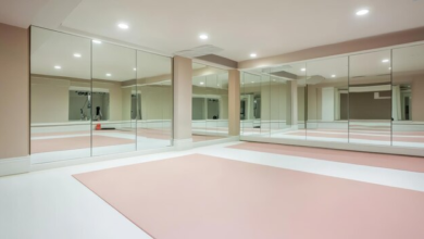 Transform Creative Spaces With Modern Mirror Design Inspirations