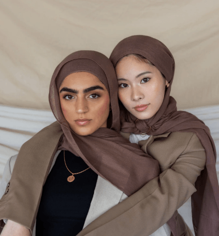 What Modal Fabric Is Made From and Why It Matters for HijabsWhat Modal Fabric Is Made From and Why It Matters for Hijabs