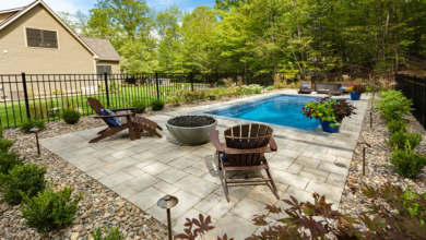 How to Landscape Around a Swimming Pool 